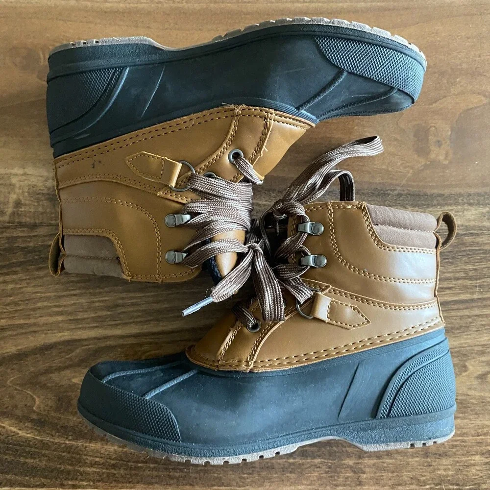 Magellan Outdoors Lace-Up Duck Boots Youth 2